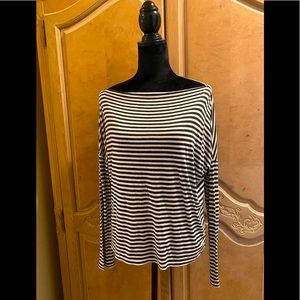 Vince blouse black and white straps.Italian fabric,boat neck, long sleeves